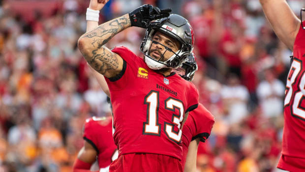 Tampa Bay Buccaneers wide receiver Mike Evans has a new contract that will keep him with the only team he has played for in the NFL.